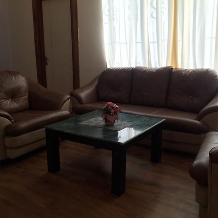 Laurent & Benon Suites, Navi Mumbai Luaran gambar